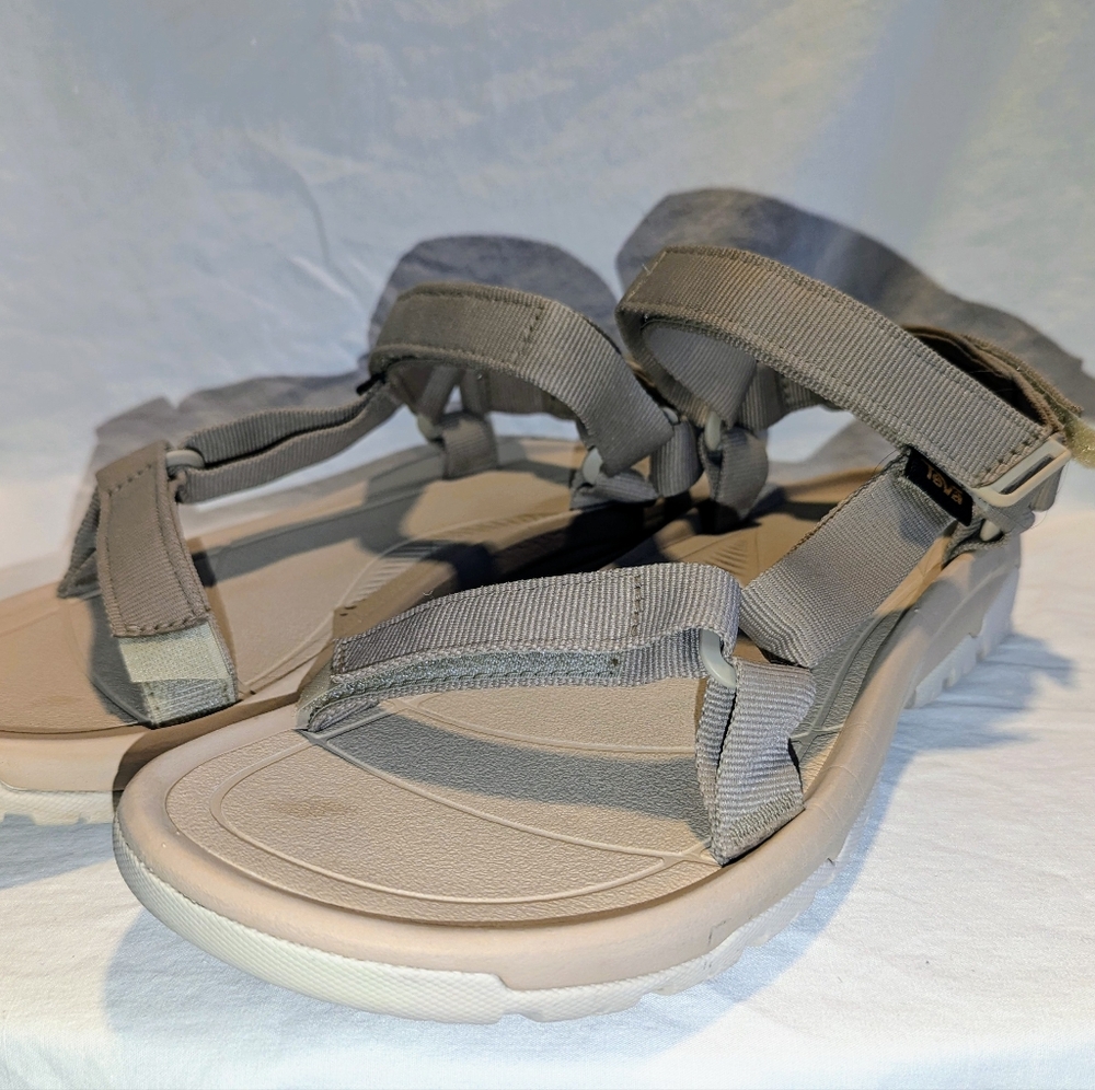 Teva Women's Sandals in Gray and Cream